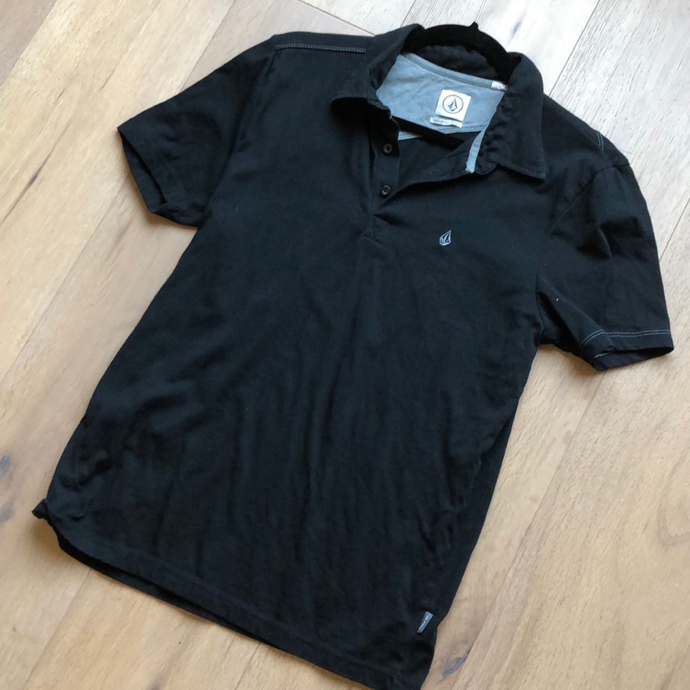 Volcom polo shirt sz S